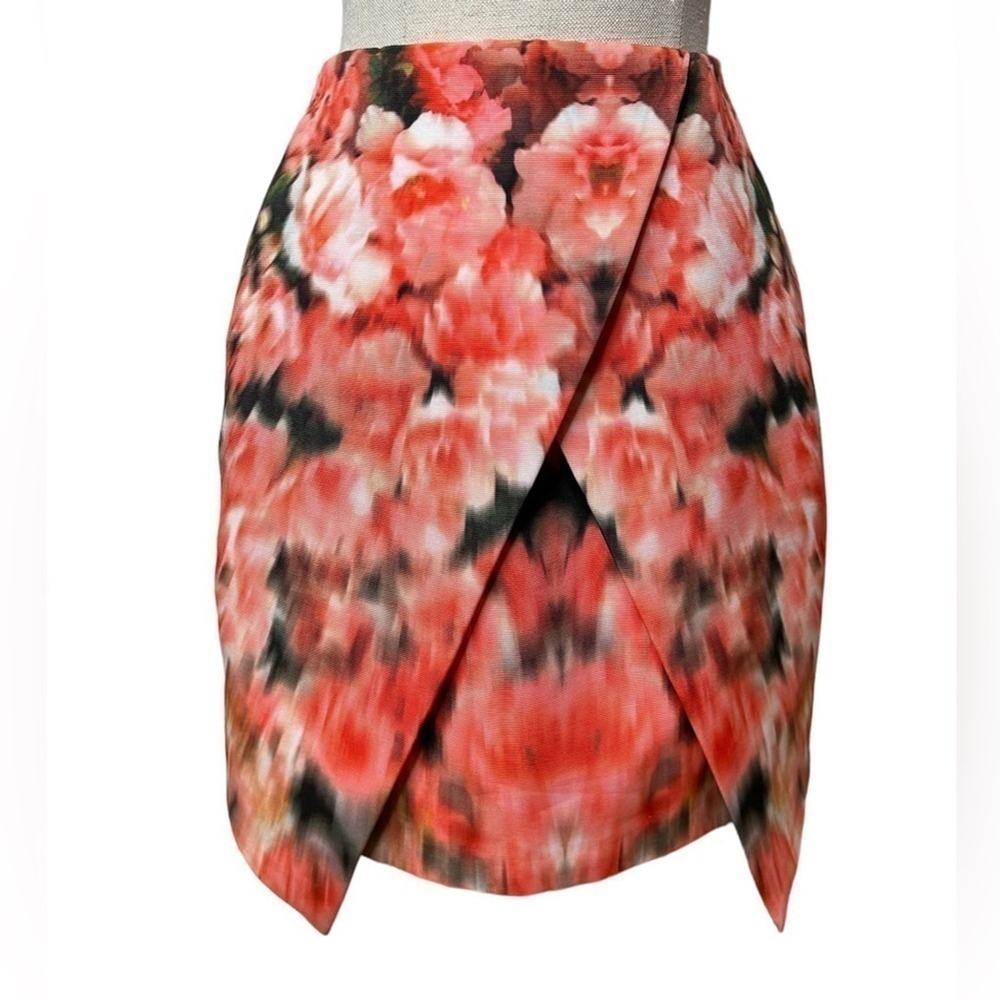 Finders Keepers Revolve Basic Instinct Mini Tulip… - image 4